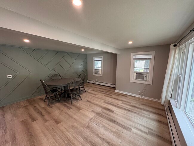 Building Photo - 19 Stryker Ave