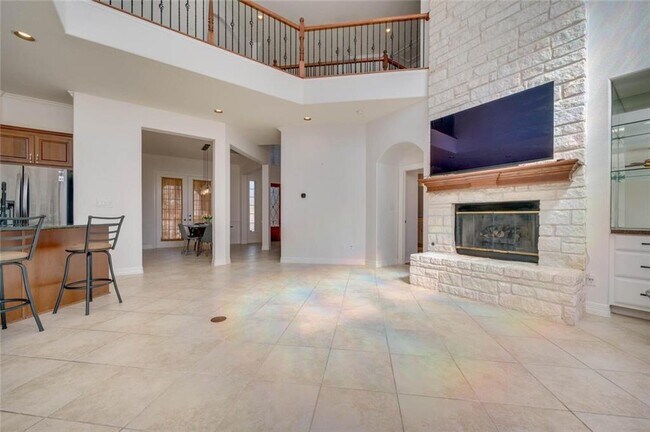 Building Photo - 15405 Prestancia Dr