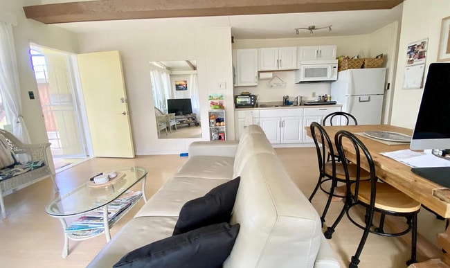 Building Photo - 91-529 Pupu St