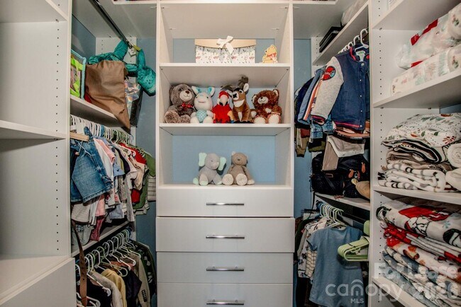 Building Photo - 177 Crownpiece St