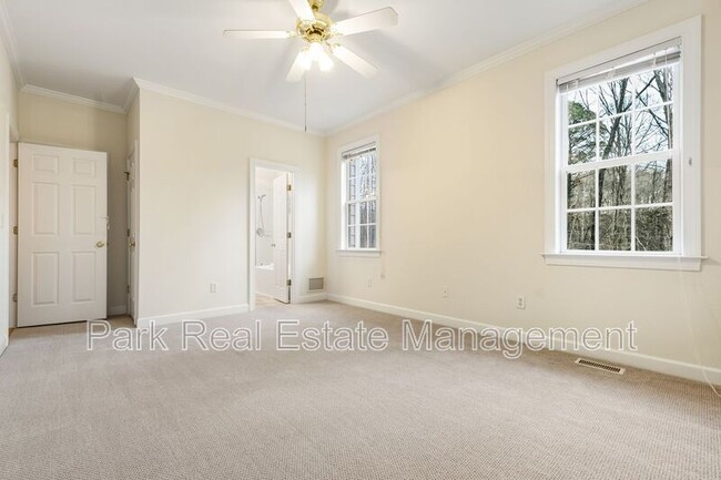 Building Photo - 304 Chatham Forest Dr