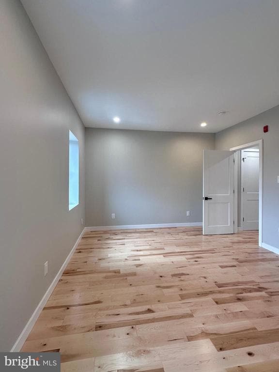 Building Photo - 2821 W Girard Ave