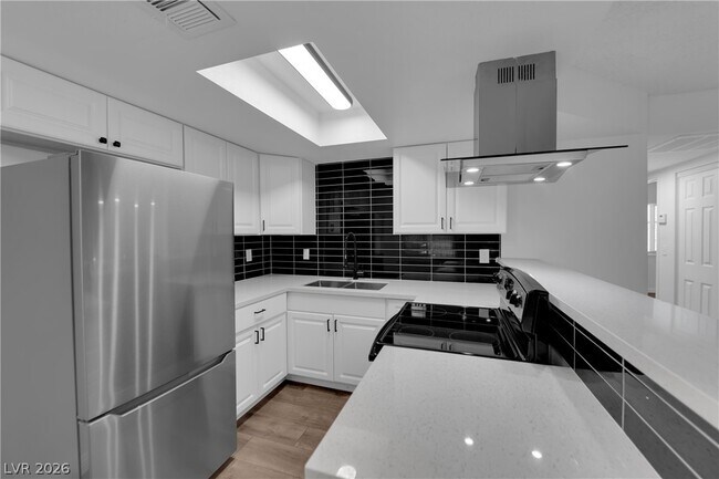 Building Photo - 3432 Aristos Ave
