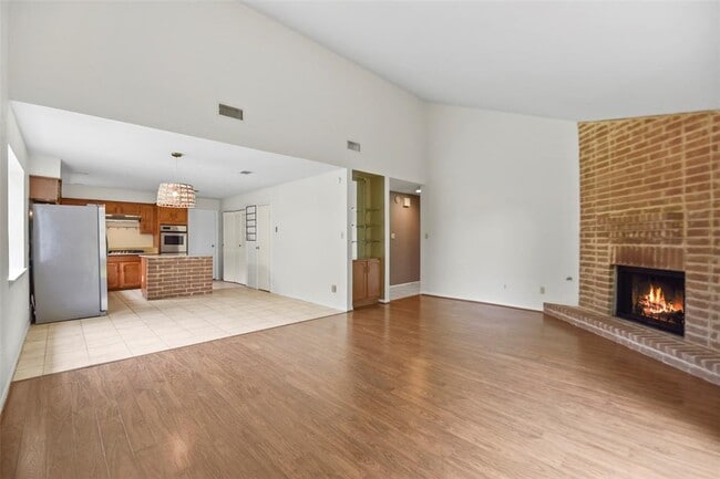 Building Photo - 3607 Cedar Gardens Dr