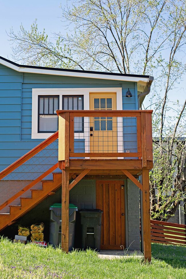 Building Photo - Beautifully Restored Belmont Gem With Fenced Yard