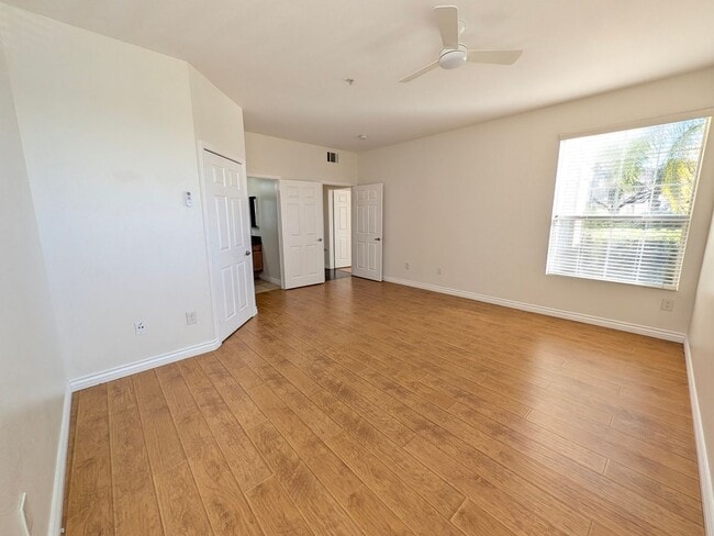 Building Photo - 3 Bedroom 2 Bathroom Condo in the Heart of Canyon Crest, Riverside!