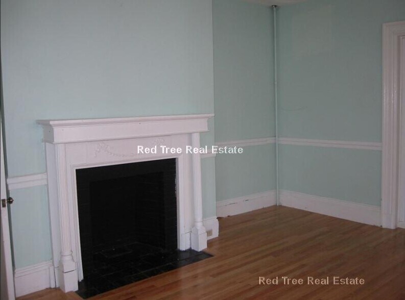 Building Photo - 12 Verndale St