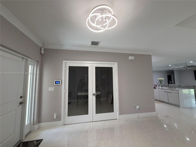 Building Photo - 1718 California