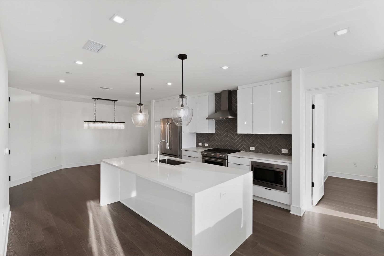 Building Photo - 788 West Marietta St NW