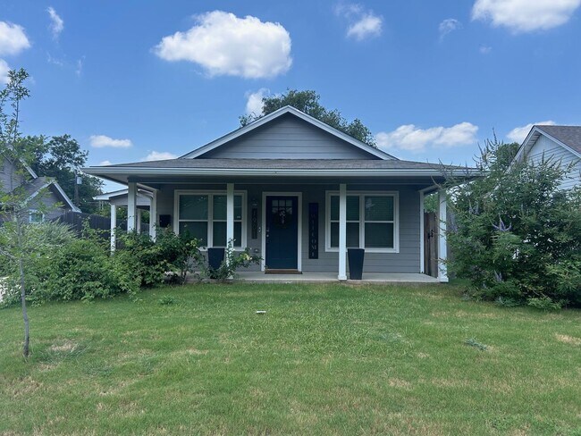 Primary Photo - Beautiful Updated Home