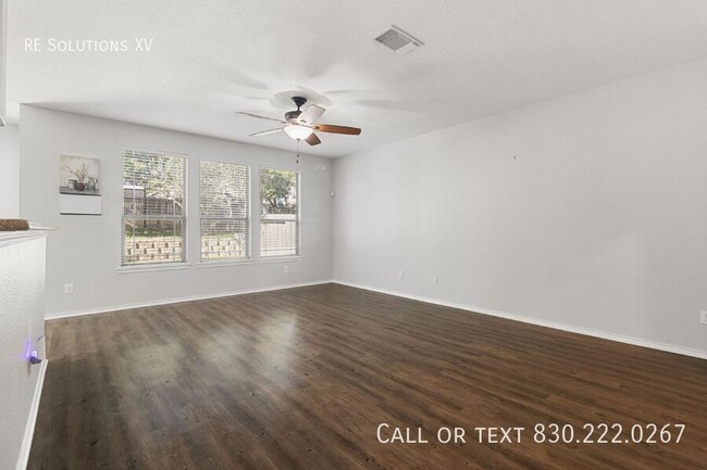 Building Photo - 939 Spello Cir