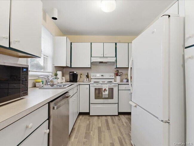 Building Photo - 177 Heritage Hills