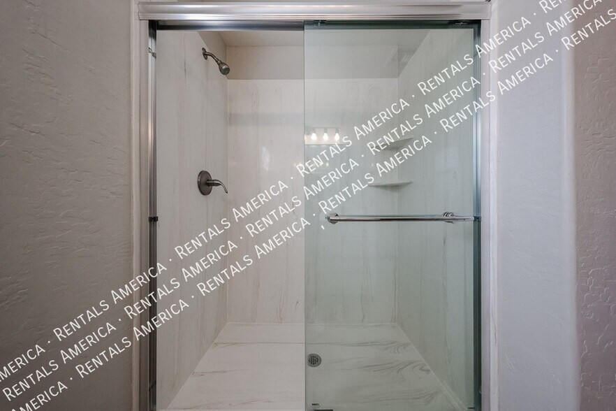 Building Photo - 3955 E Blue Sage Ct