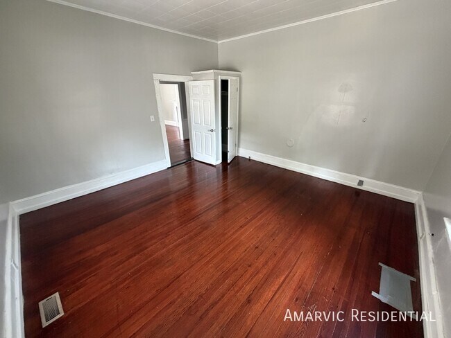 Building Photo - 703 Cokey Rd