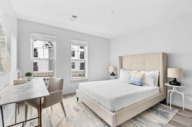 Building Photo - Qiftwa