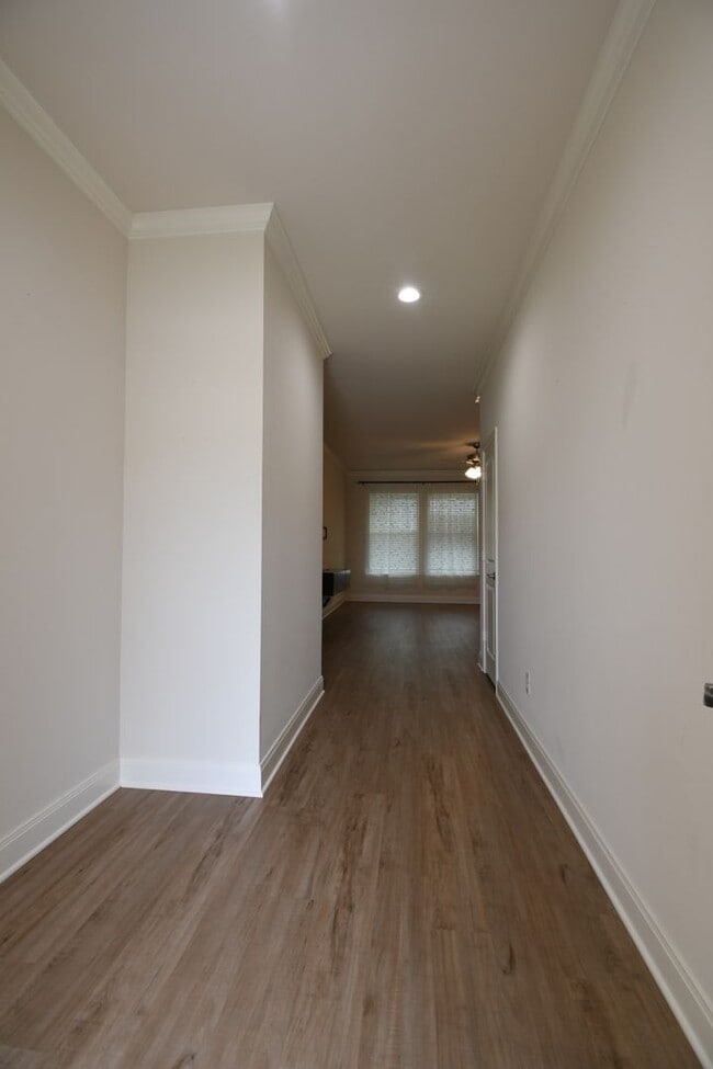 Building Photo - Hamilton Meadows Gated Community! Lovely, Modern 2 Bedroom, 2 Bath Home w/Garage