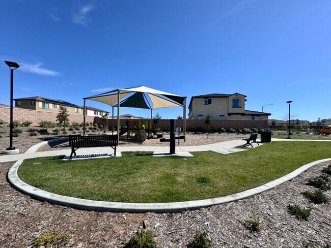 Building Photo - COMING SOON Brand new 4 bedroom Menifee Home with Solar included, now available for LEASE!