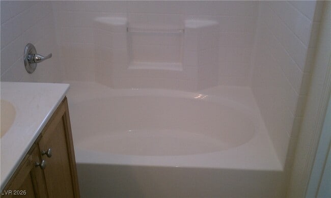 Building Photo - 5493 Ovando Way