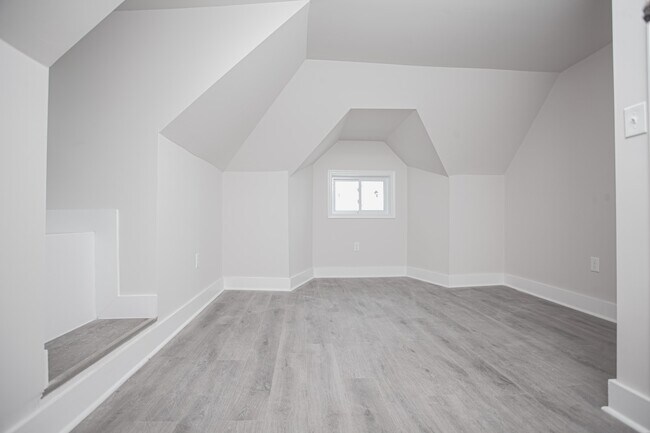 Primary Photo - 3142 Arbor Street, Unit 3