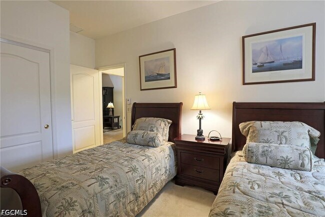 Building Photo - 13225 Silver Thorn Loop