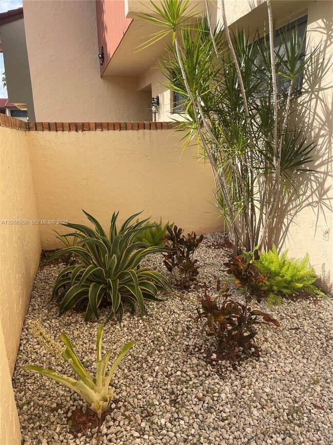 Building Photo - 8947 SW 149th Pl