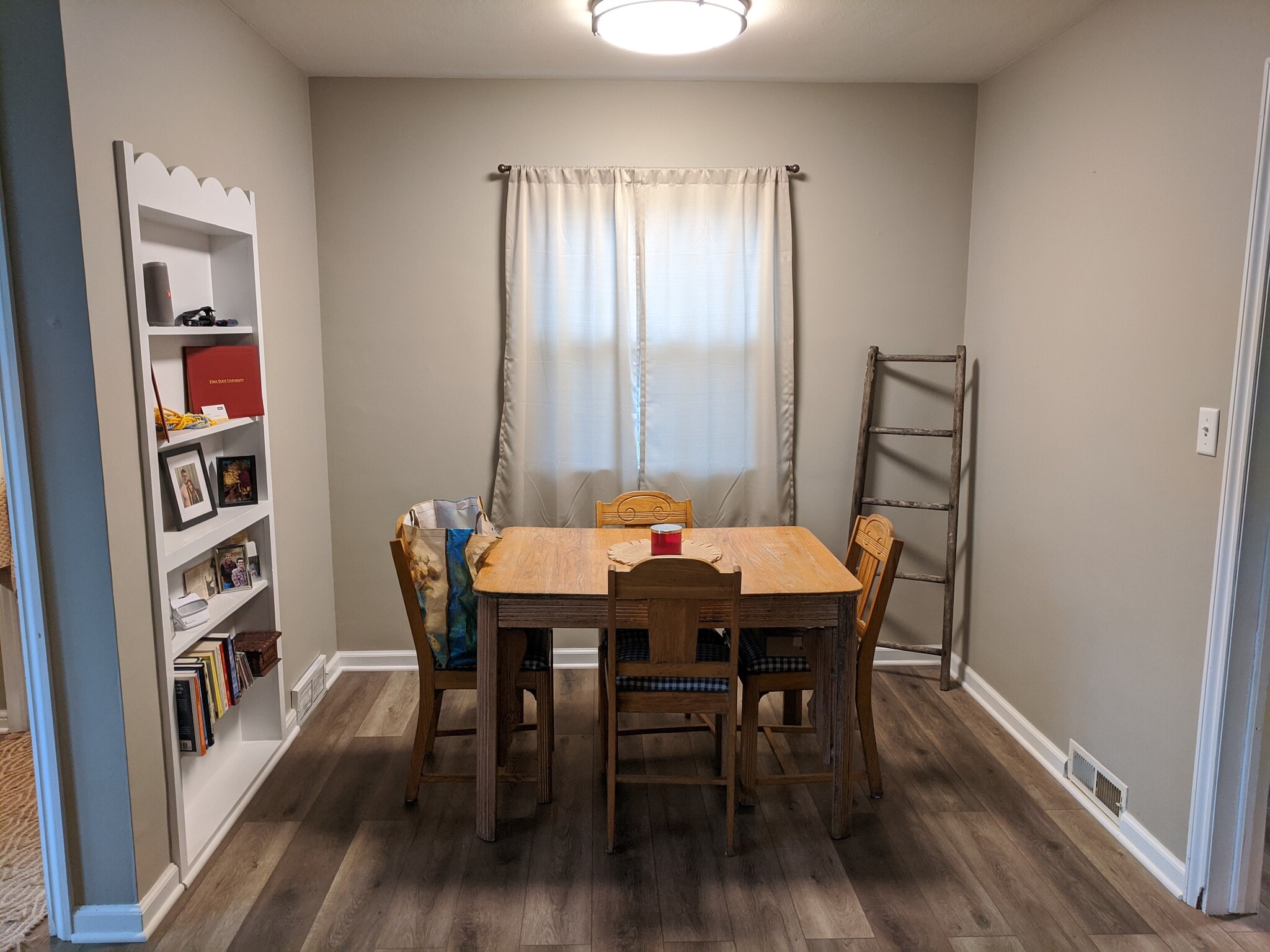 Building Photo - 1601 Northwest Dr