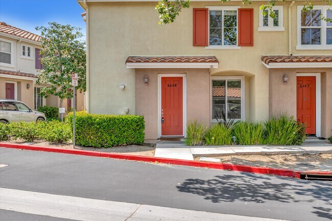 Building Photo - 18014 Flynn Dr