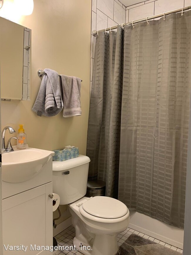 Building Photo - 2 br, 1 bath Apartment - 101 N. Ingalls 10...