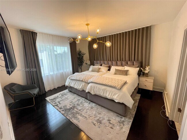 Building Photo - 3483 Chase Ave