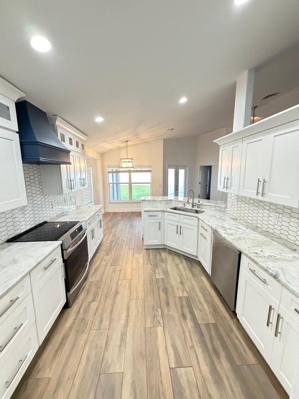 Building Photo - 10077 Portofino Dr