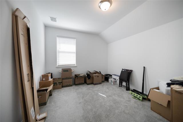 Building Photo - 8300 Pine Valley Dr