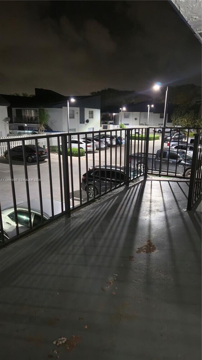 Building Photo - 15454 SW 85th Ln