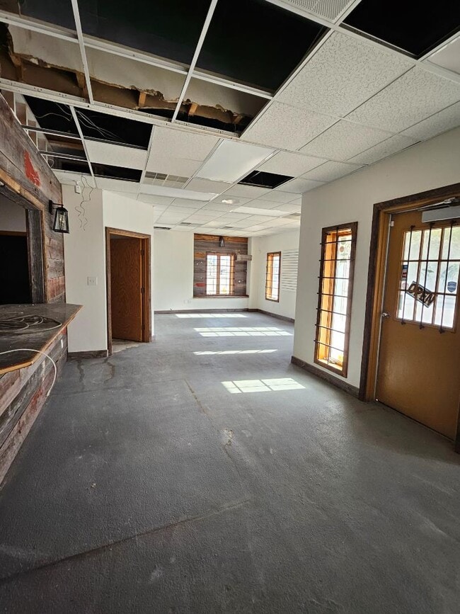 Building Photo - 1525 University Ave