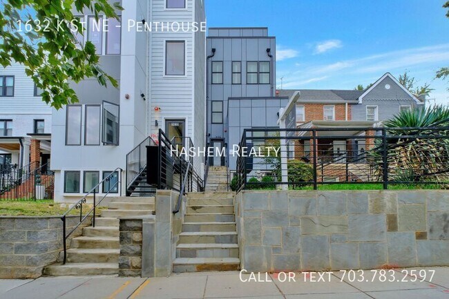 Building Photo - 1632 K St NE