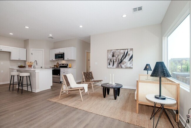 Building Photo - Southern Ridge- Holly Plan