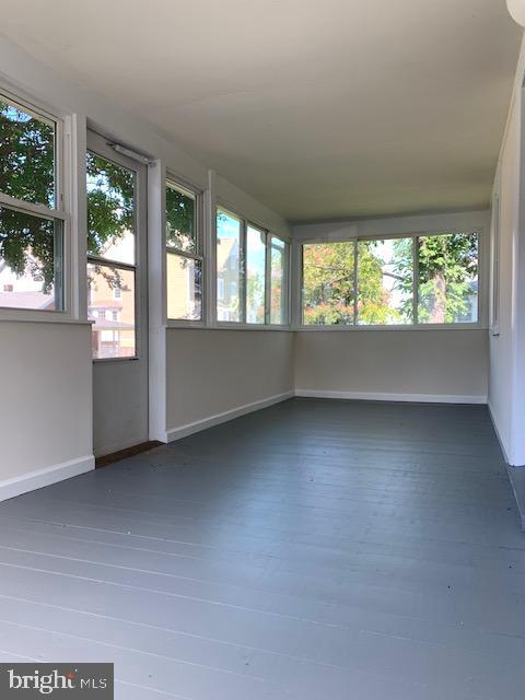 Primary Photo - 6105 1st St