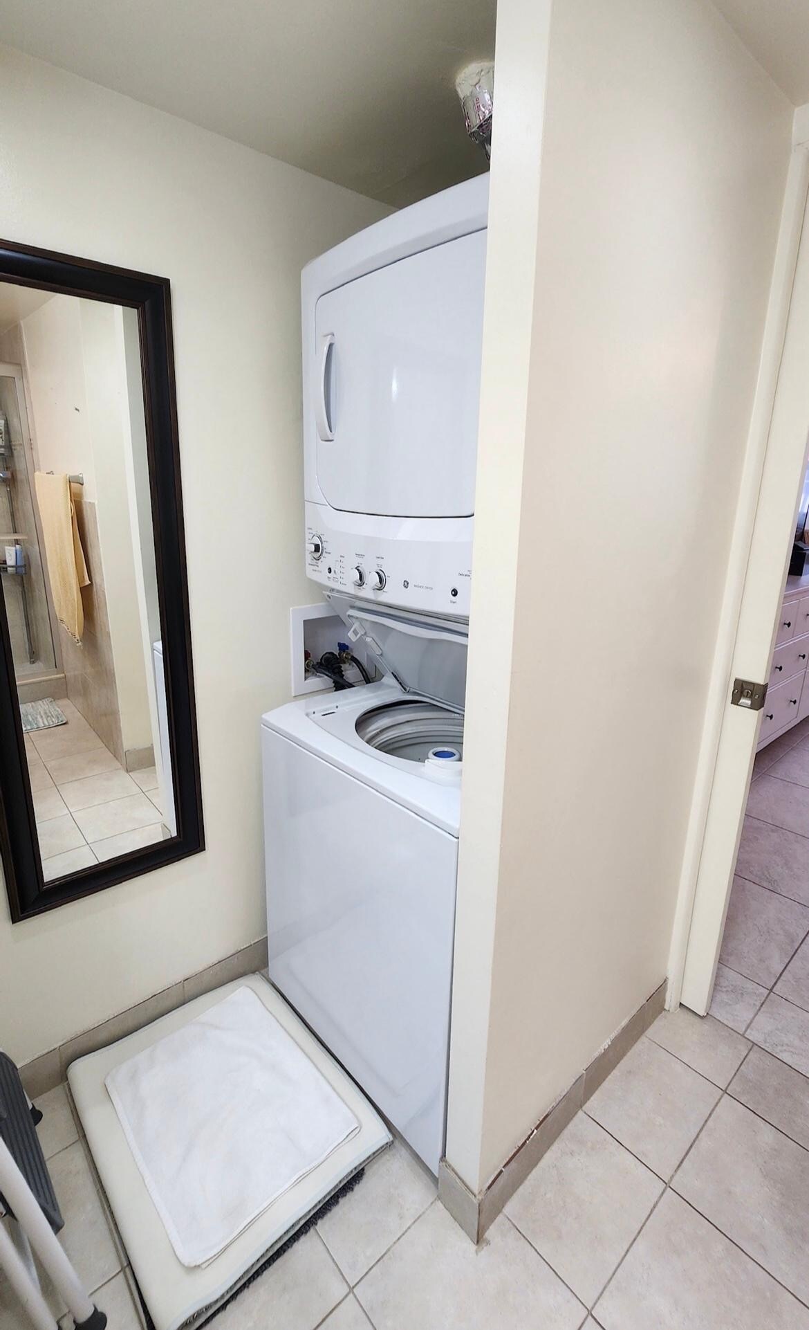 Washer and Dryer - 2097 S Ocean Dr