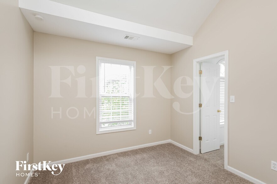 Building Photo - 2658 Chandler Grove Ct