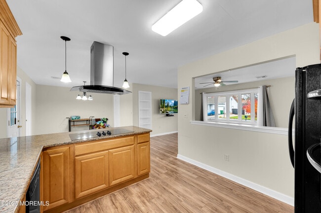 Building Photo - 1109 Spar Ave