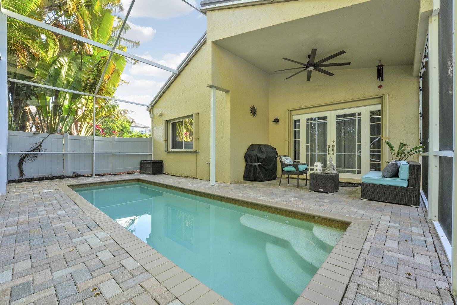 Building Photo - 5959 Durango Dr