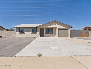 Building Photo - 19826 N 34th Dr