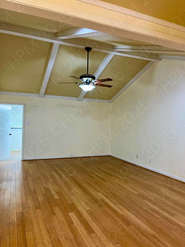 Building Photo - 1616 Redwood St