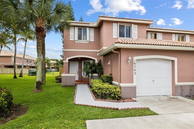 Primary Photo - 16502 SW 68th Terrace
