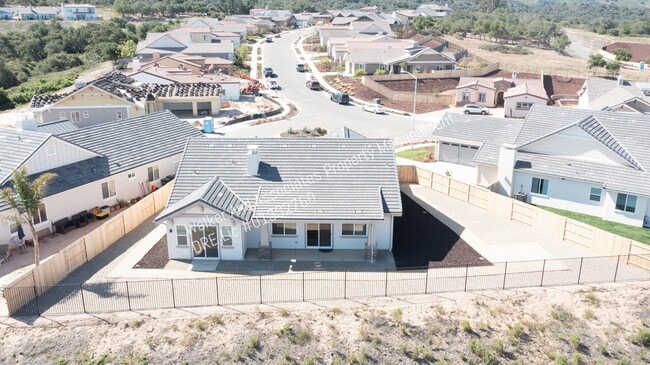 Building Photo - 5812 Lady Bells Dr