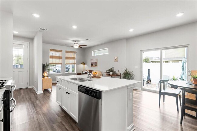 Building Photo - 8001 Mellencamp Dr