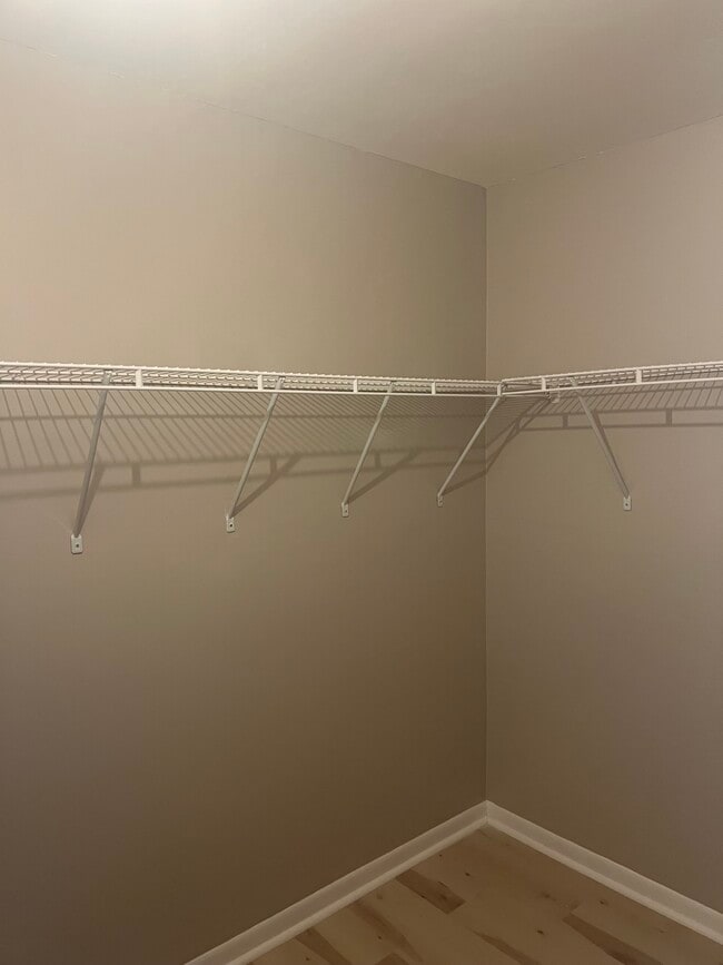 Building Photo - 1769 Fairview Shores Dr