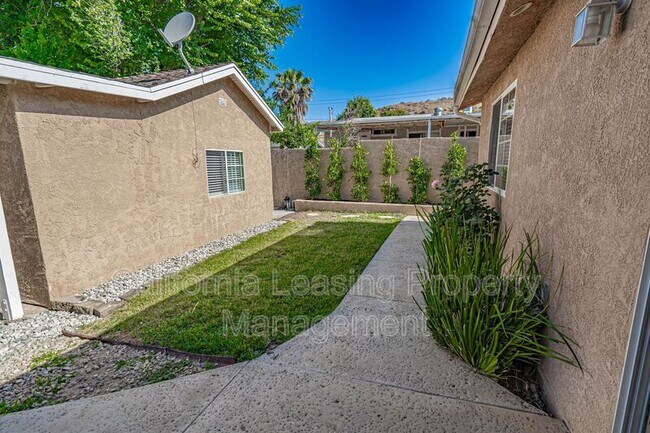 Building Photo - 29717 Hunstock St