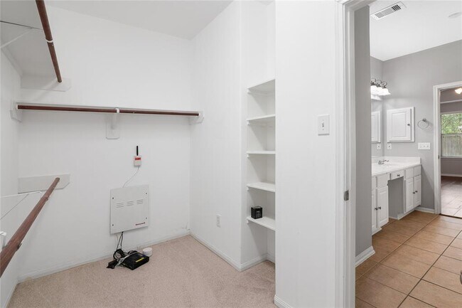 Building Photo - 114 E Lasting Spring Cir