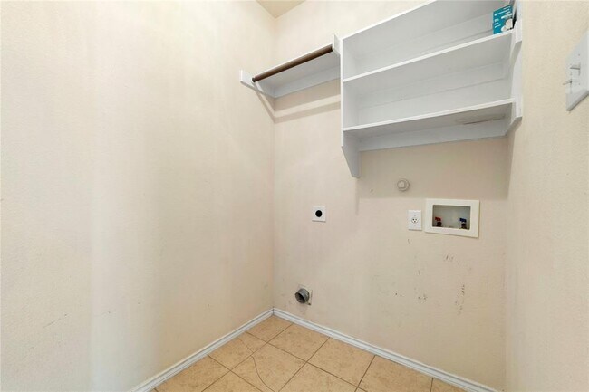 Building Photo - 1207 Cherrywood