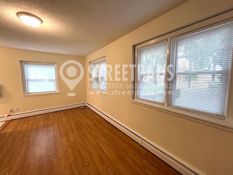 Building Photo - 2018 Commonwealth Avenue